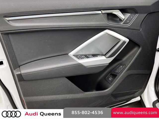 Used 2023 Audi Q3 2.0T Premium Plus w/ Premium Plus Package AWD/4WD image 15