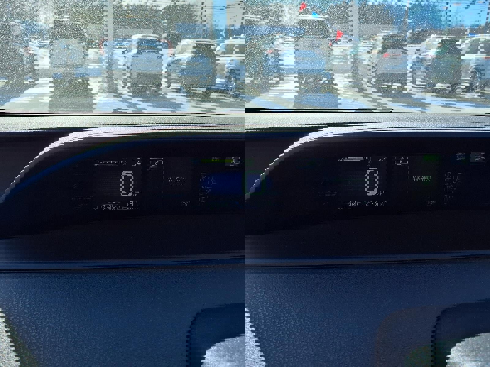 Used 2017 Toyota Prius Prime image 9