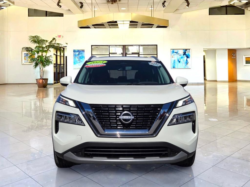 Certified 2023 Nissan Rogue SV w/ SV Premium B Package FWD image 2