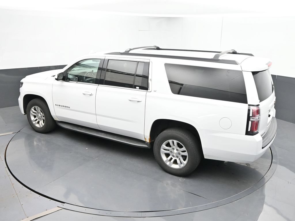 Used 2017 Chevrolet Suburban LT AWD/4WD image 18