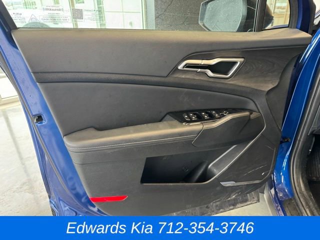 Used 2025 Kia Sportage X-Line w/ Premium Package image 17