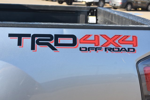 Used 2023 Toyota Tacoma TRD Off-Road image 11