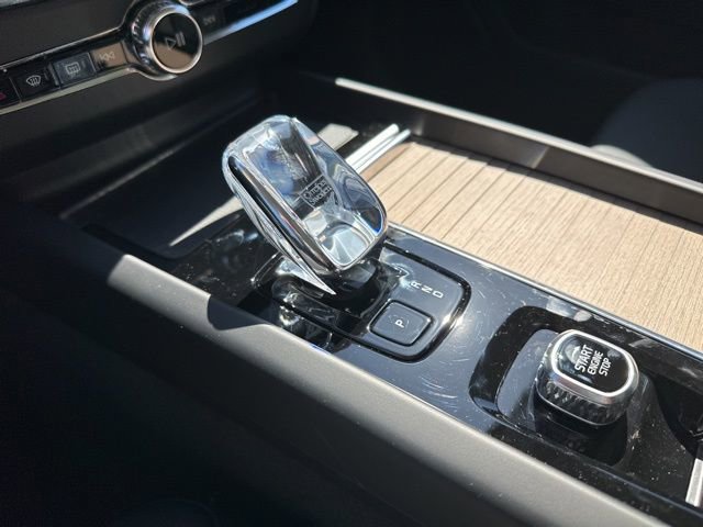 New 2026 Volvo XC60 B5 Plus w/ Protection Package Premier image 15