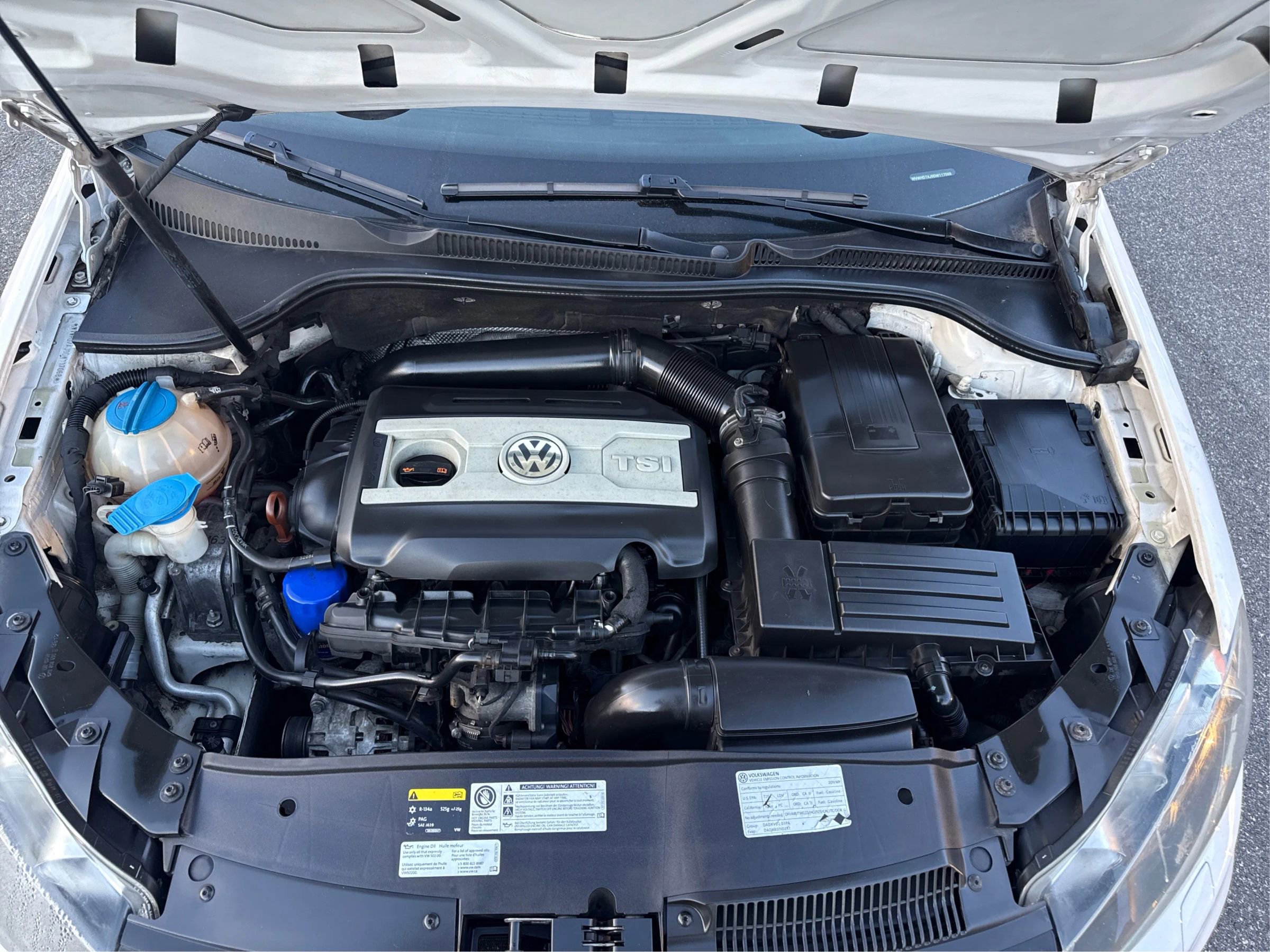 Used 2013 Volkswagen Golf 4-Door image 14