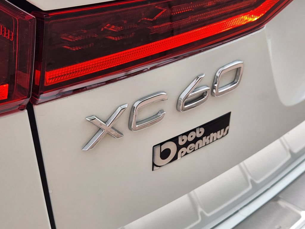 New 2026 Volvo XC60 B5 Plus w/ Climate Package AWD/4WD image 31