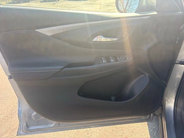Certified 2024 Buick Envista Preferred w/ Advanced Safety Package image 19