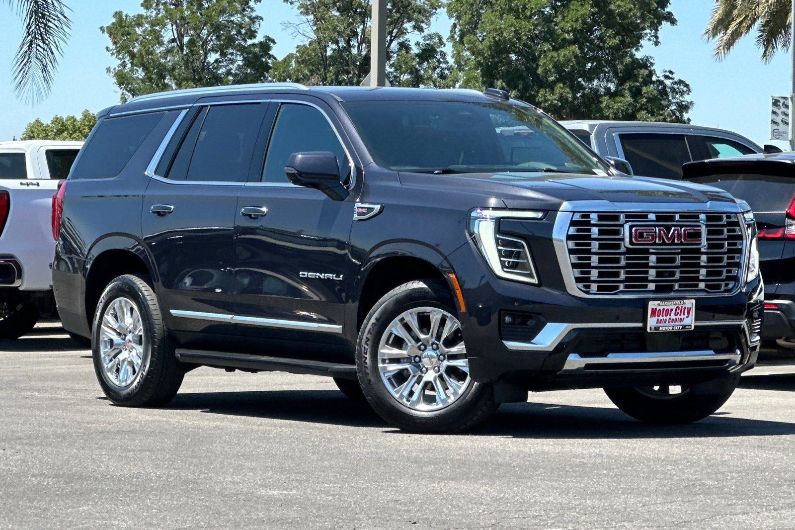 Certified 2025 GMC Yukon Denali RWD video 2