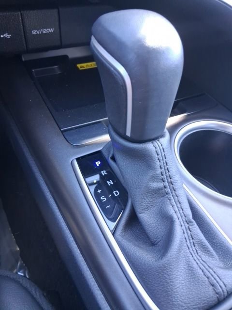 Used 2024 Toyota Camry XLE w/ Navigation Package image 28