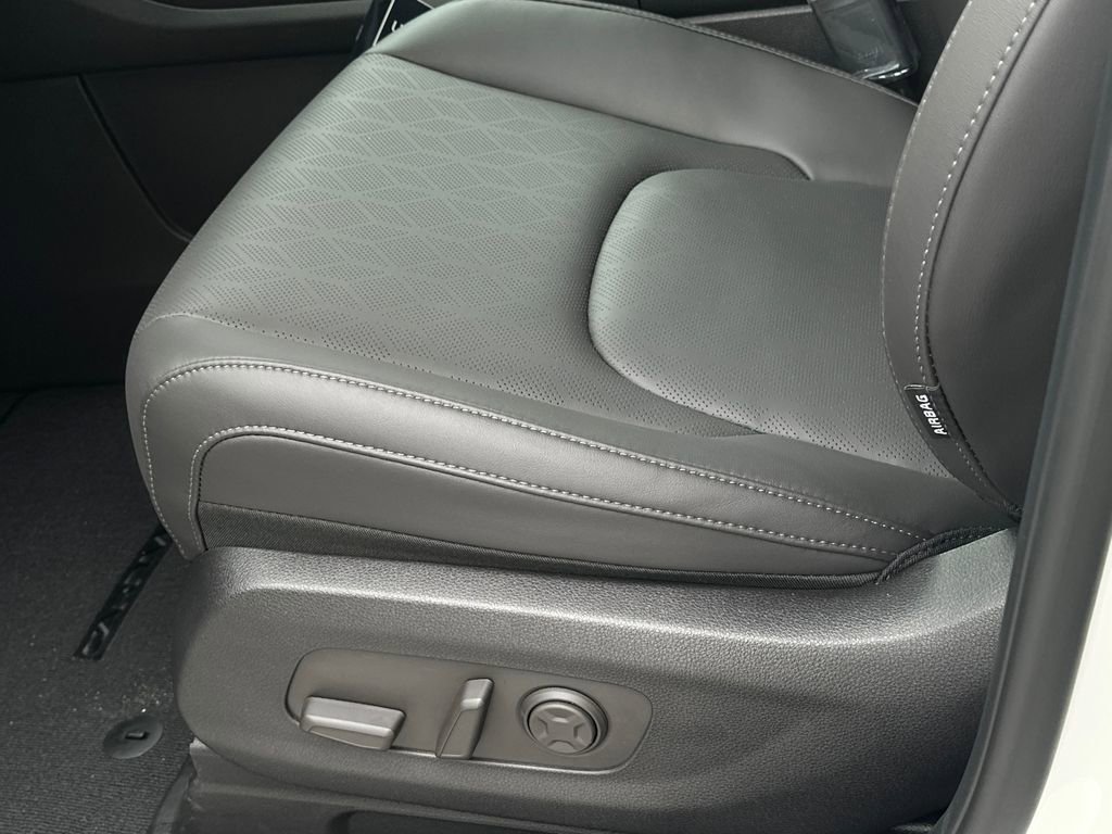 New 2026 Kia Carnival SX Prestige FWD image 21