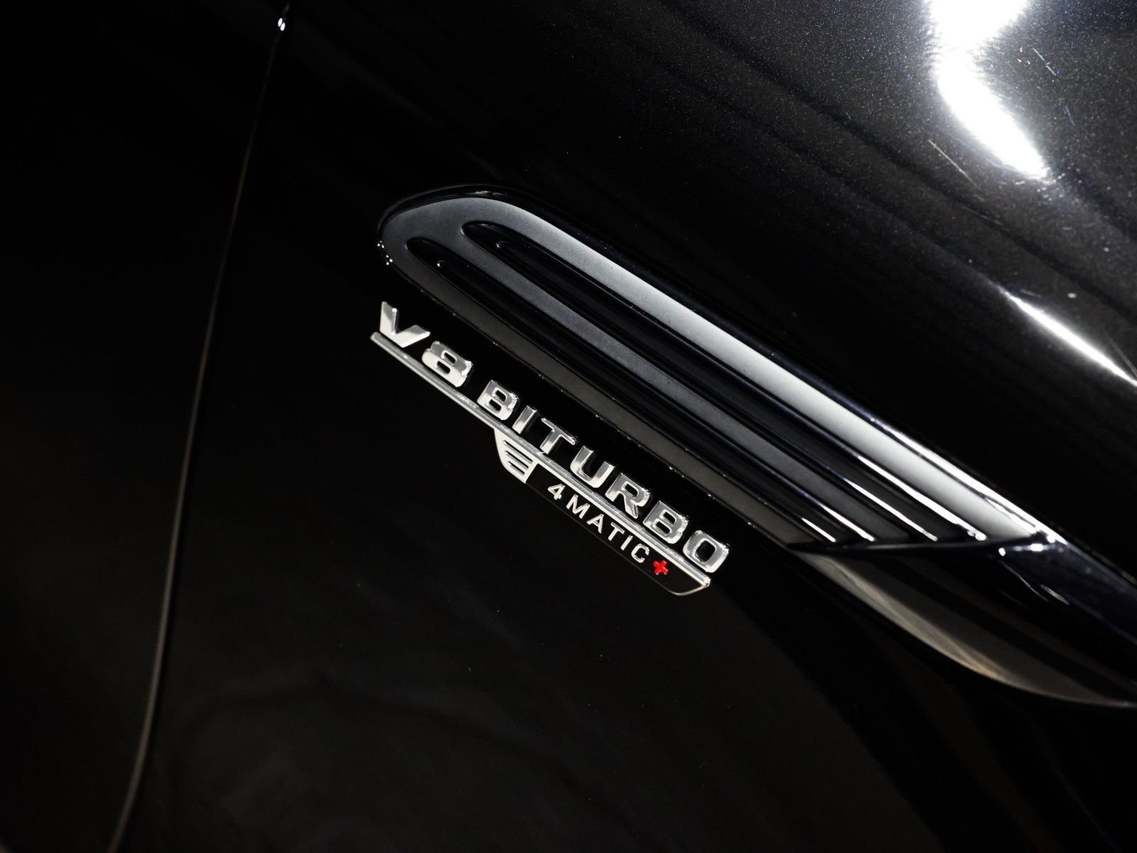 Used 2023 Mercedes-Benz SL 63 AMG 4MATIC image 21