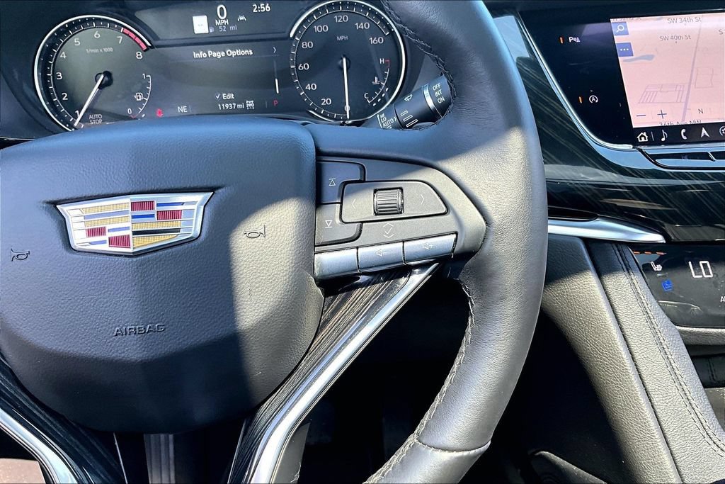 Certified 2025 Cadillac XT6 Premium Luxury AWD/4WD image 21