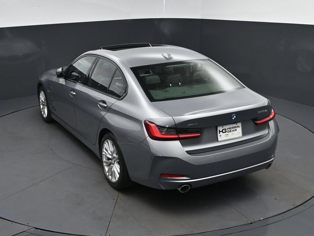 Certified 2023 BMW 330e xDrive AWD/4WD image 33