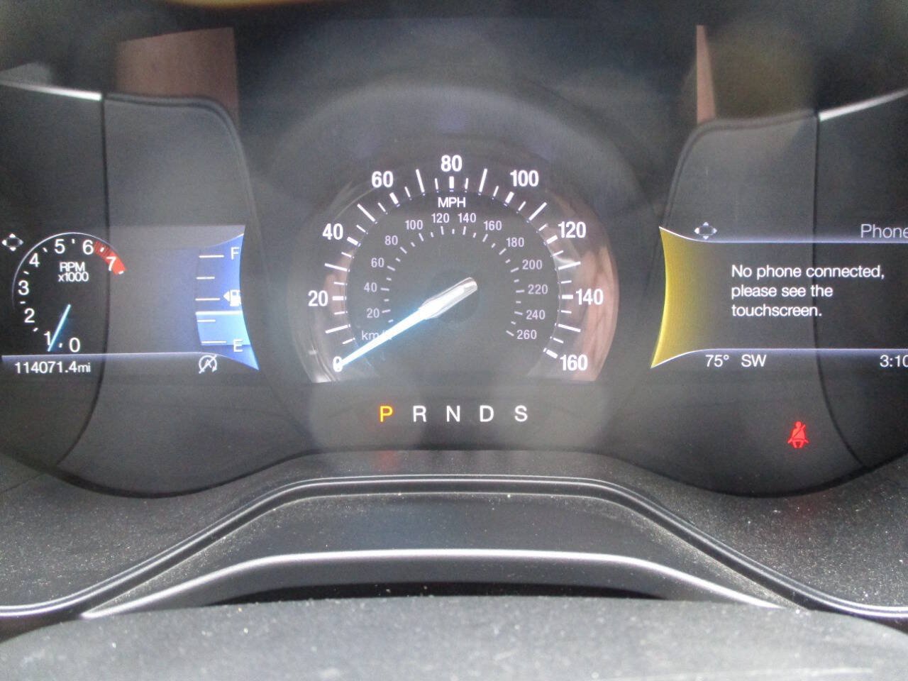 Used 2019 Ford Fusion SE FWD image 22