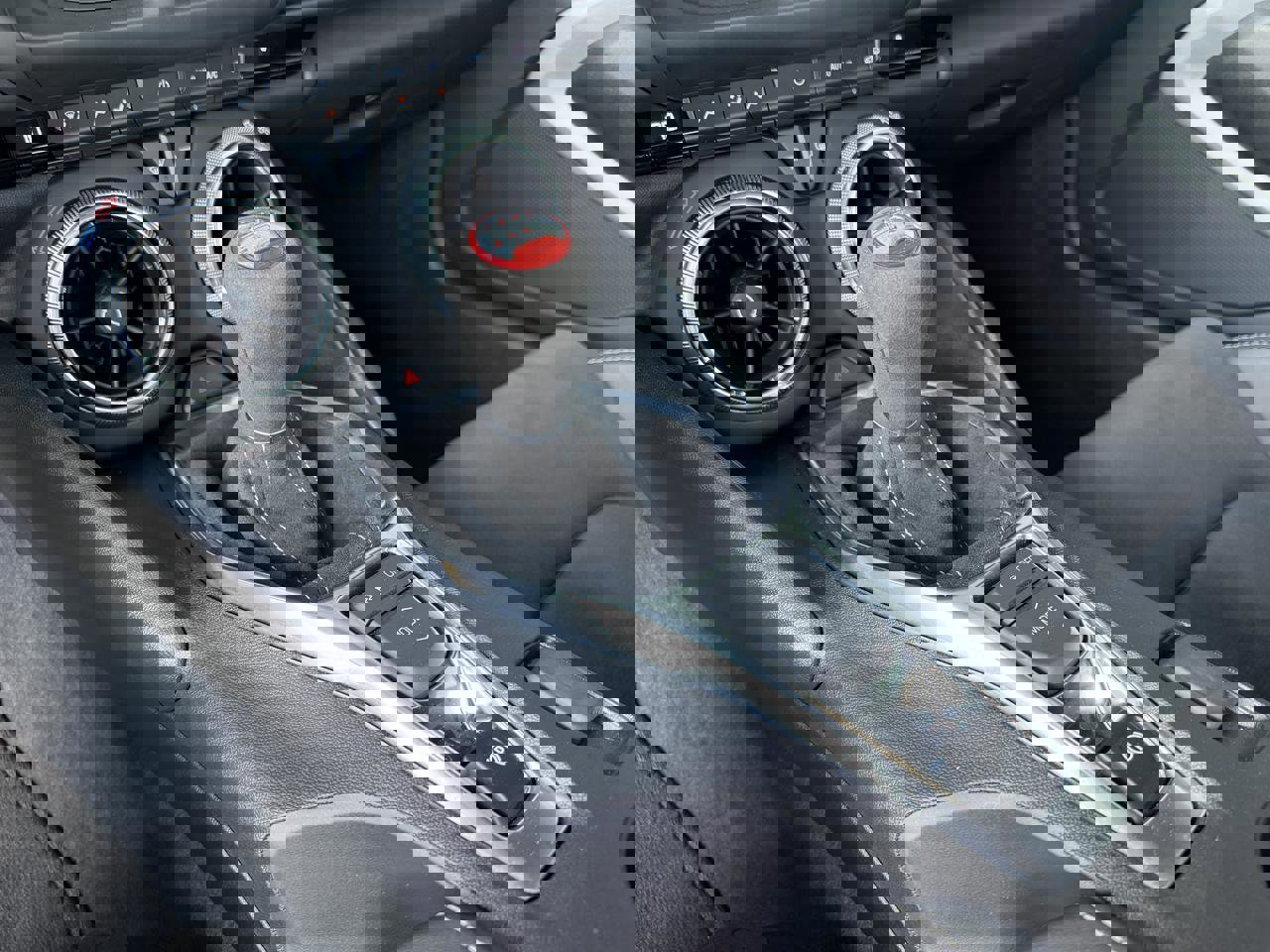 Used 2018 Chevrolet Camaro SS RWD image 23