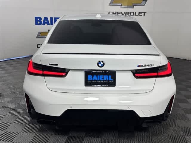 Used 2025 BMW M340i xDrive w/ Premium Package AWD/4WD image 4