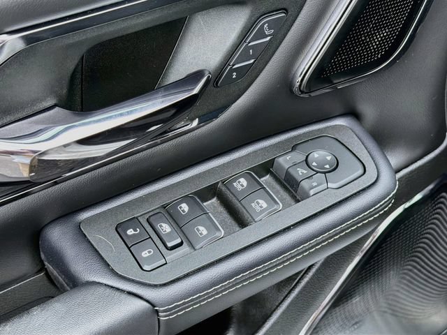 Used 2025 RAM 1500 Limited AWD/4WD image 19