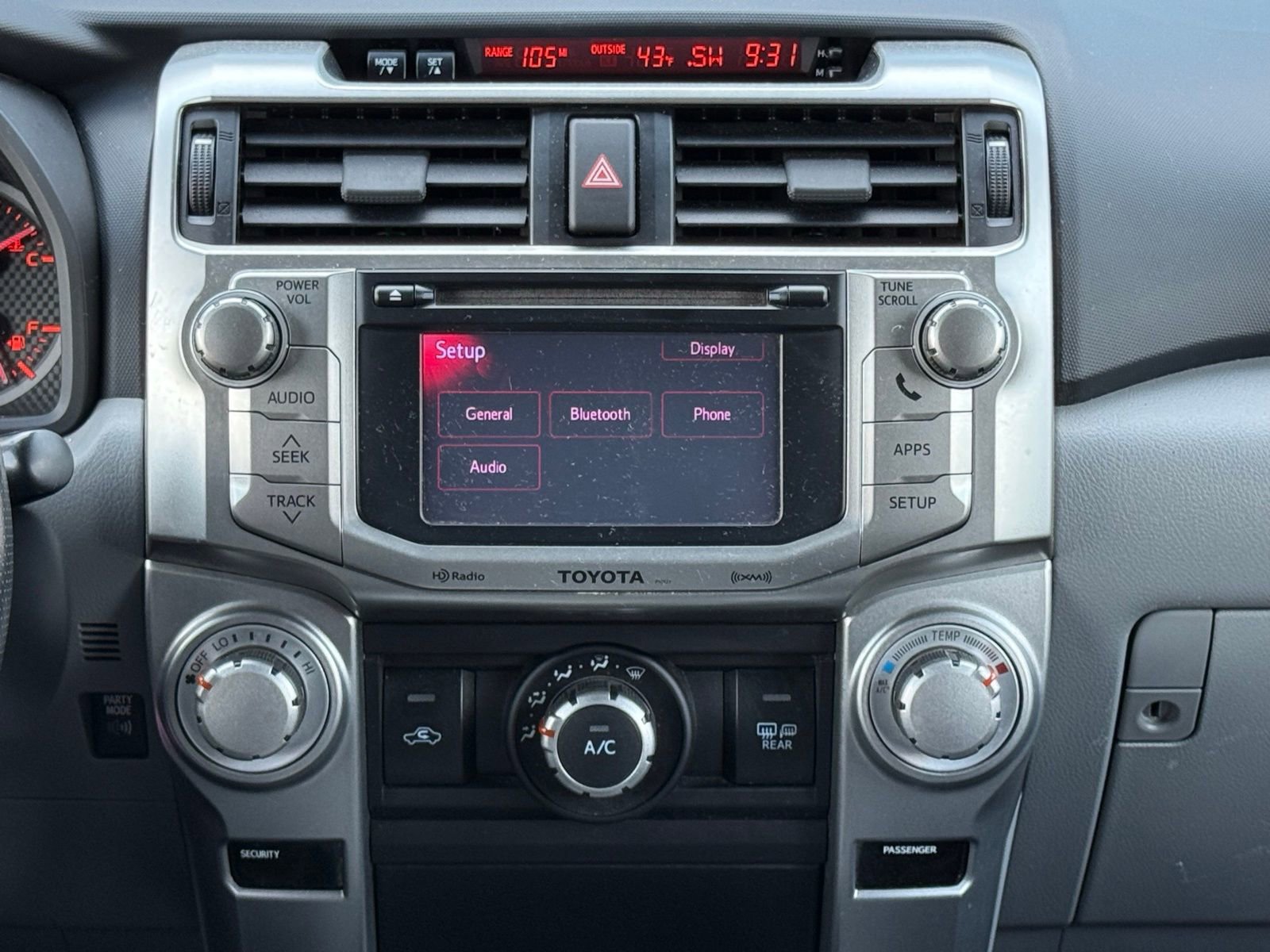 Used 2012 Toyota 4Runner SR5 w/ Premium Pkg w/3rd Row Seat image 20