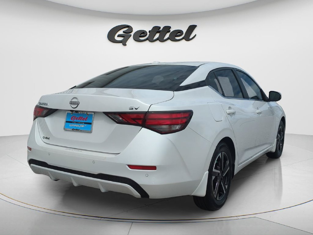 Certified 2024 Nissan Sentra SV FWD image 5