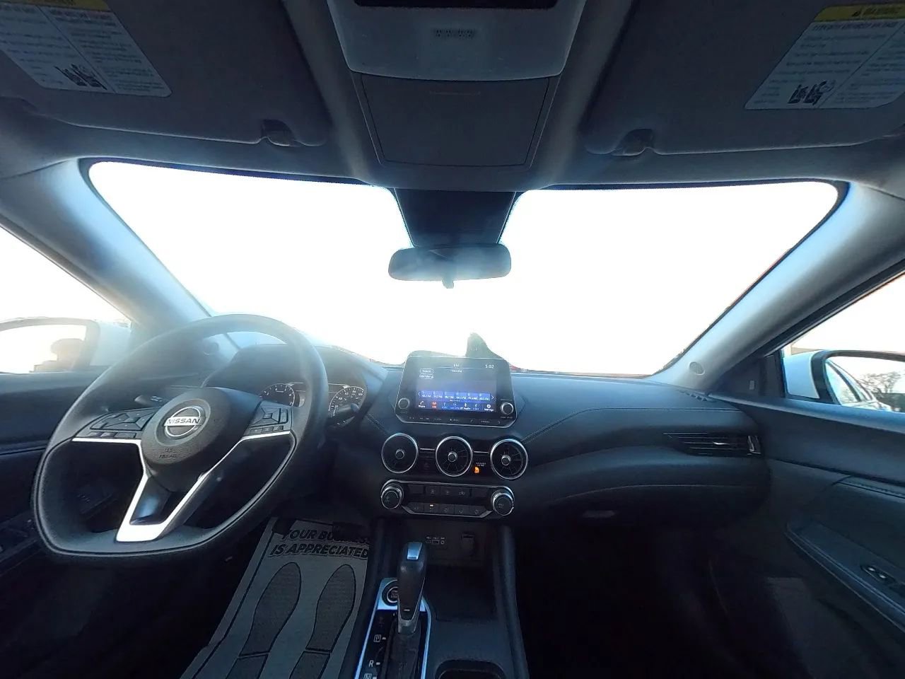 Used 2023 Nissan Sentra SV image 24