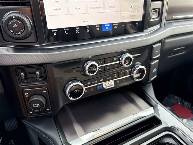 New 2026 Ford F350 Platinum image 32