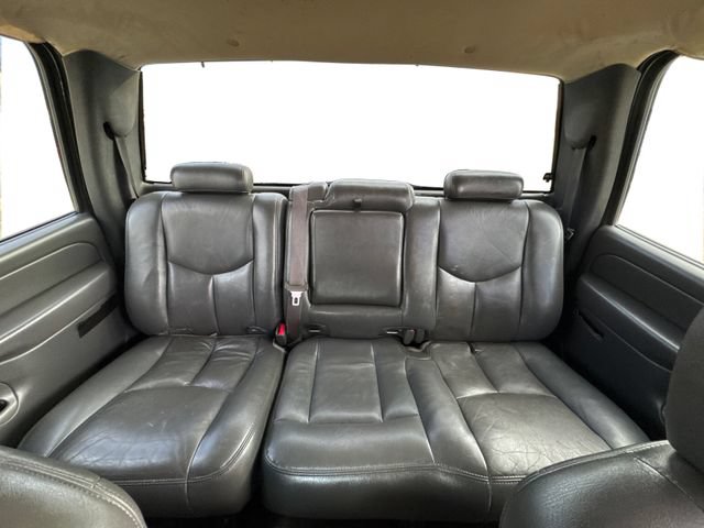 Used 2007 Chevrolet Silverado 2500 LT w/ Heavy-Duty Power Package AWD/4WD image 14