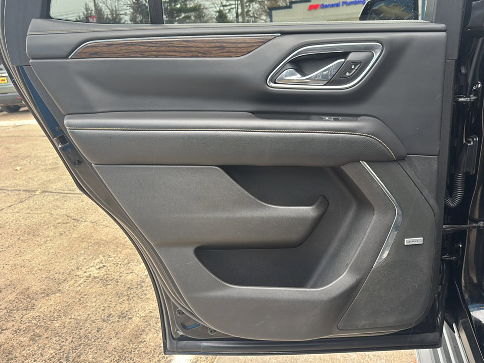 Used 2021 Chevrolet Tahoe Premier image 21