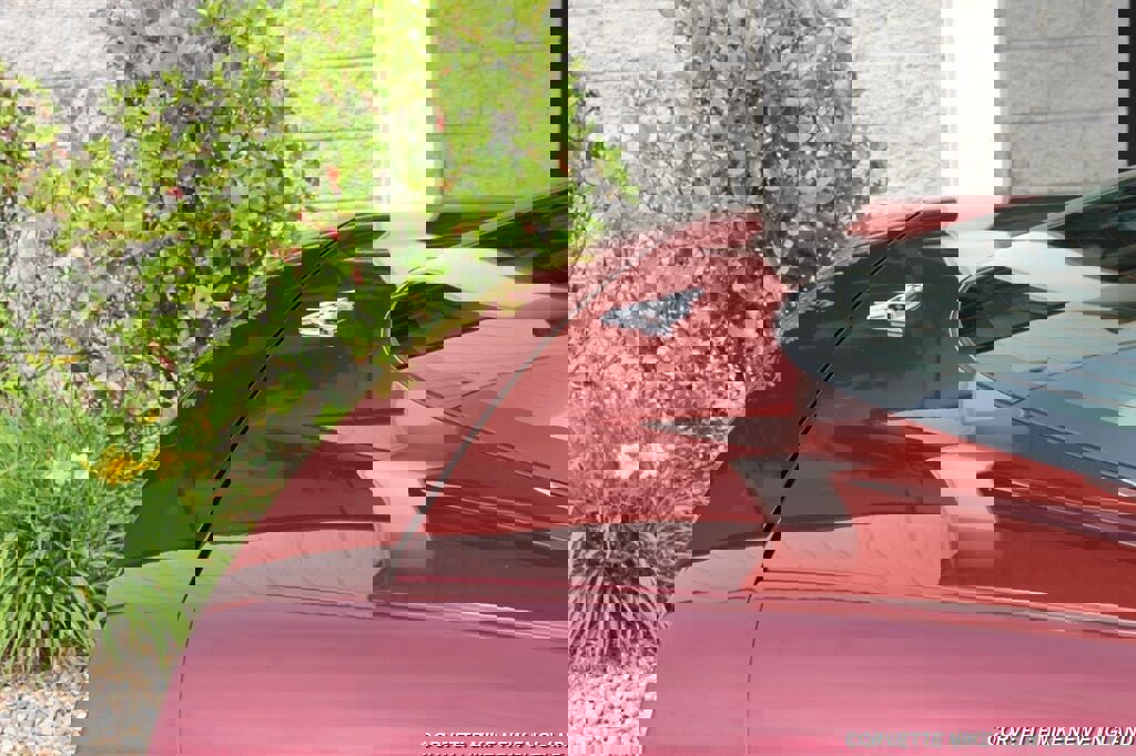 Used 2003 Chevrolet Corvette 50th Anniversary Edition w/ Preferred Equipment Group image 26