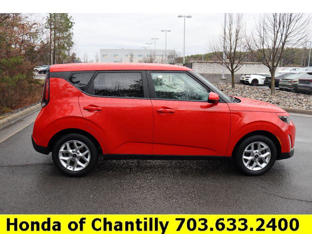 Used 2023 Kia Soul S image 8