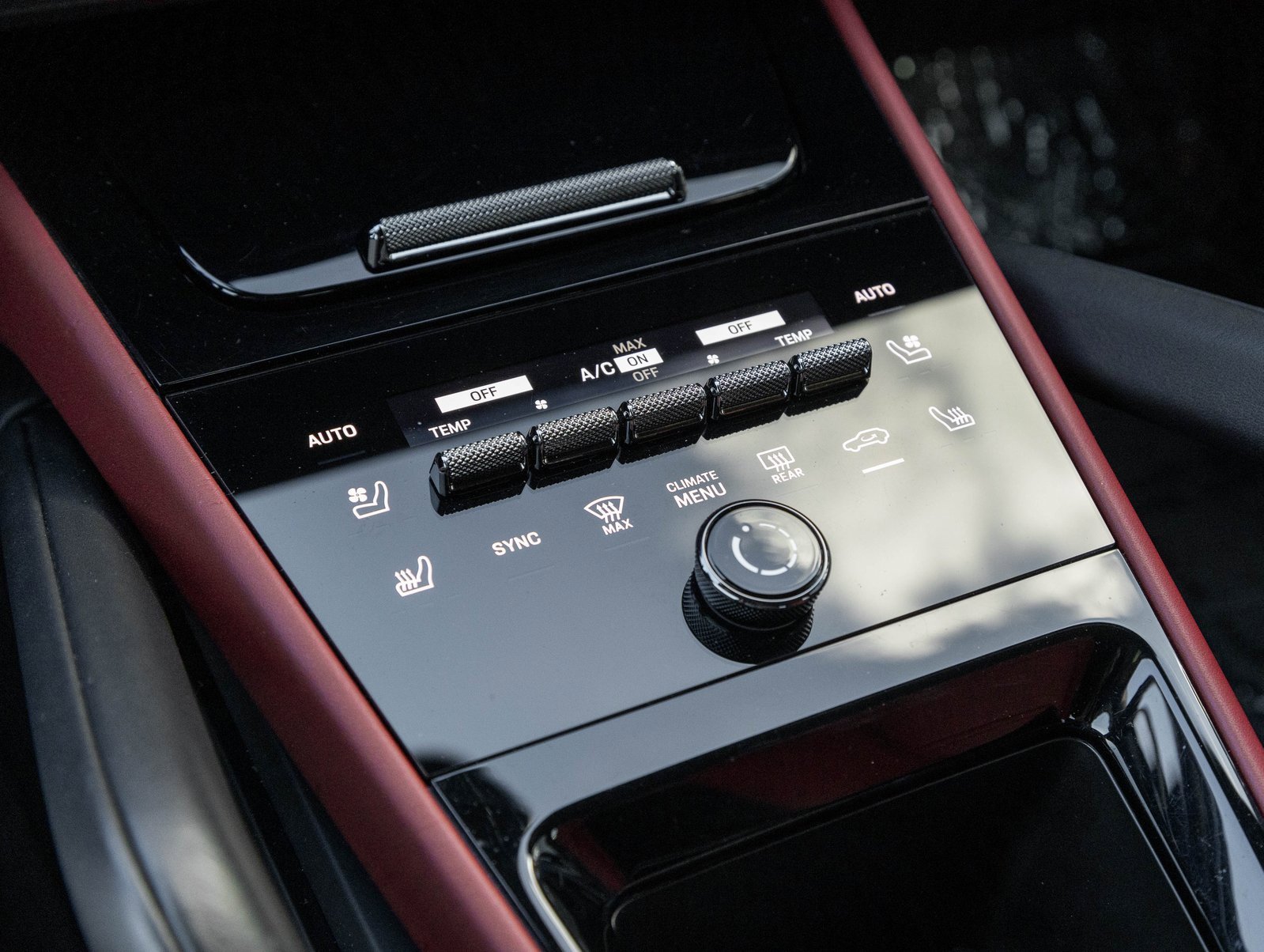 Certified 2024 Porsche Cayenne Turbo GT image 27