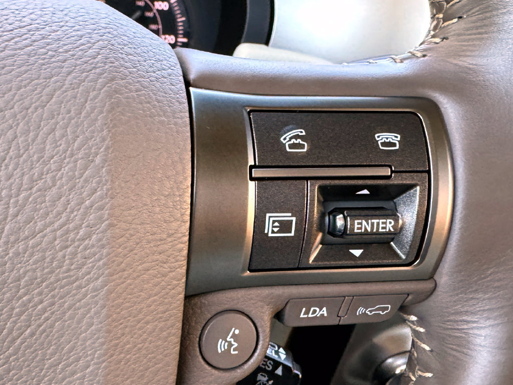 Used 2018 Lexus GX 460 Luxury AWD/4WD image 28