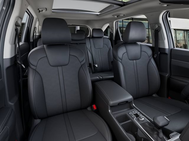 New 2026 Kia Sorento S w/ S Panoramic Sunroof Package FWD image 16