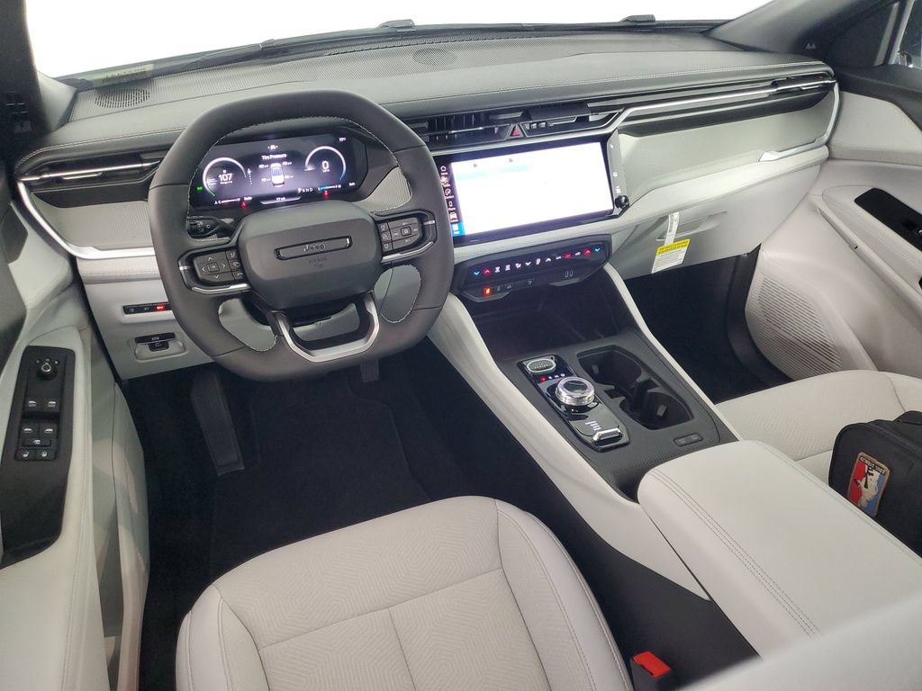New 2026 Jeep Cherokee Laredo AWD/4WD image 15