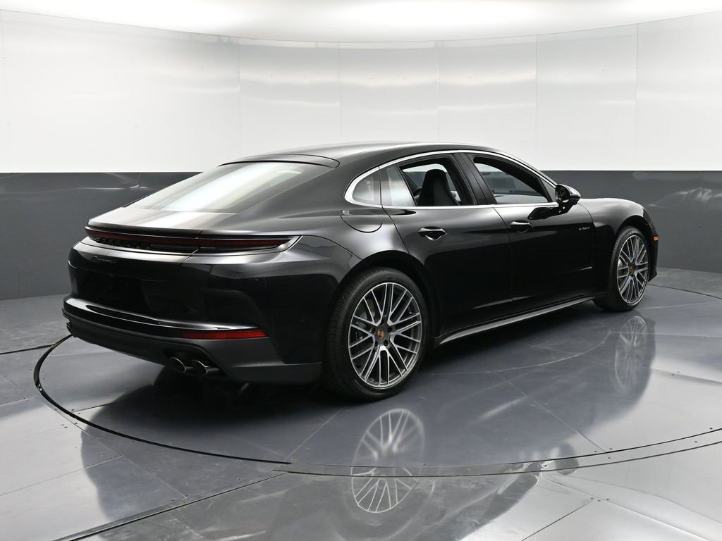 New 2026 Porsche Panamera 4 image 8