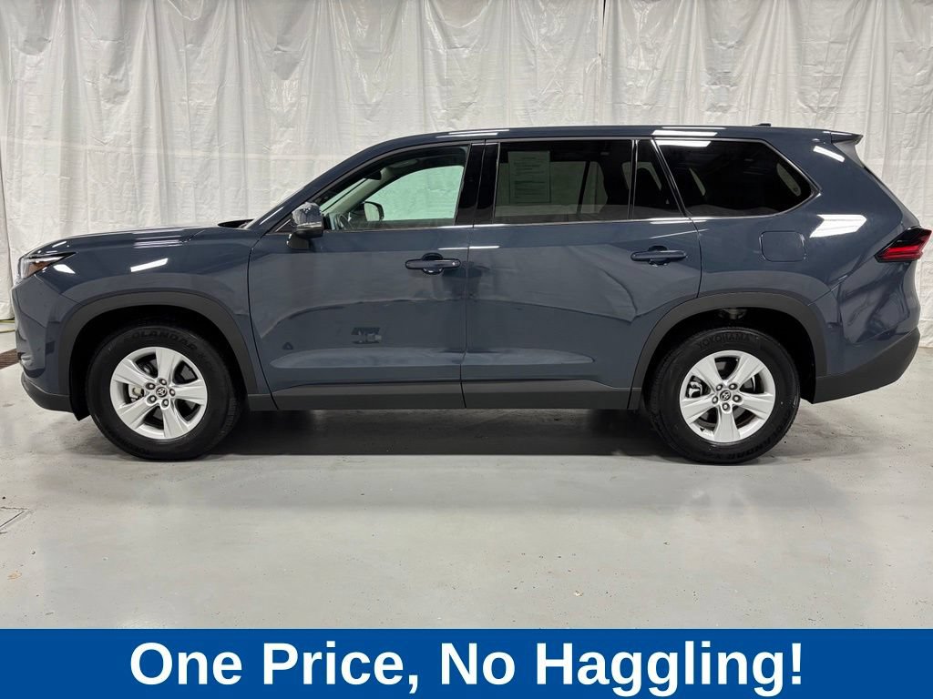 Used 2026 Toyota Grand Highlander AWD image 4