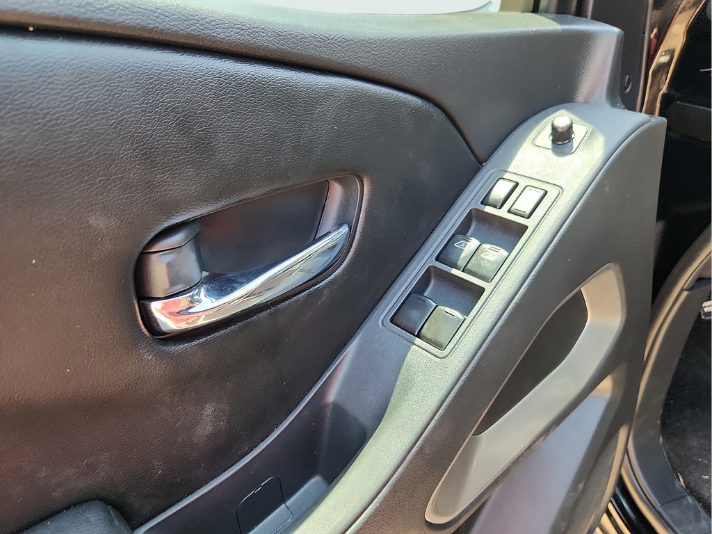 Used 2026 Nissan Frontier SV RWD image 12