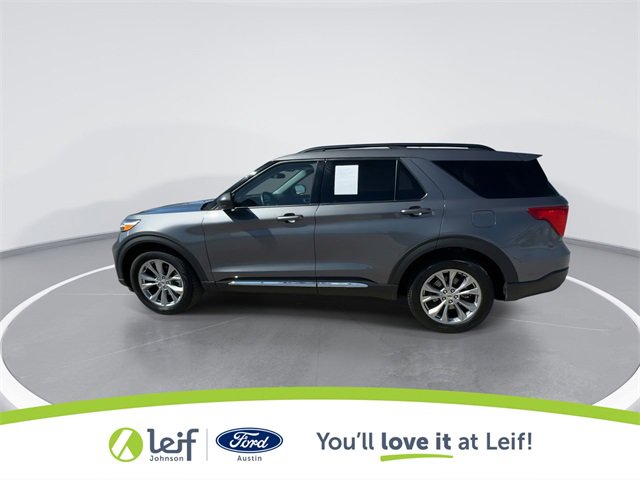 Used 2023 Ford Explorer XLT w/ Equipment Group 202A image 7