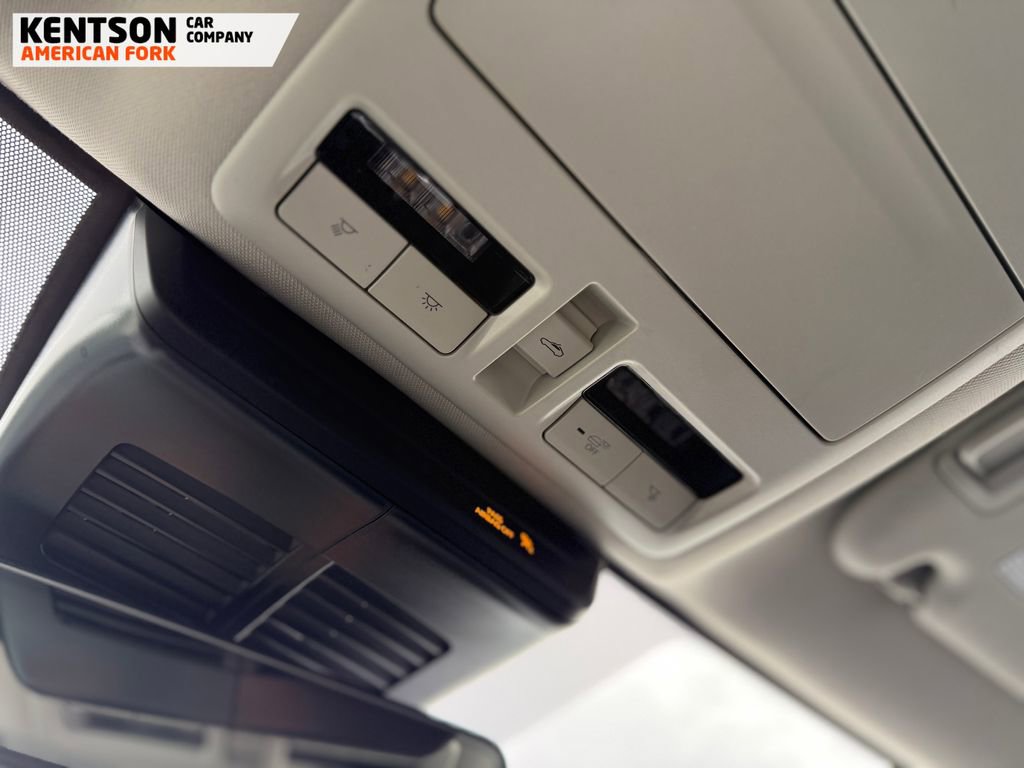 Used 2025 MAZDA CX-50 AWD 2.5 S w/ Premium Plus Pkg image 33