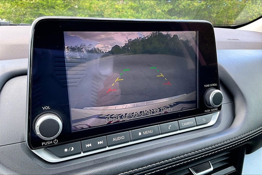 Used 2023 Nissan Rogue SV w/ SV Premium B Package AWD/4WD image 14