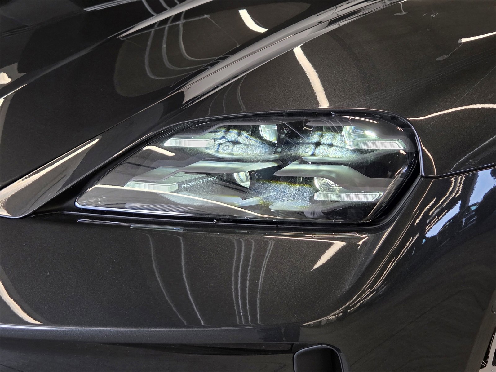 New 2026 Porsche Taycan 4S image 26