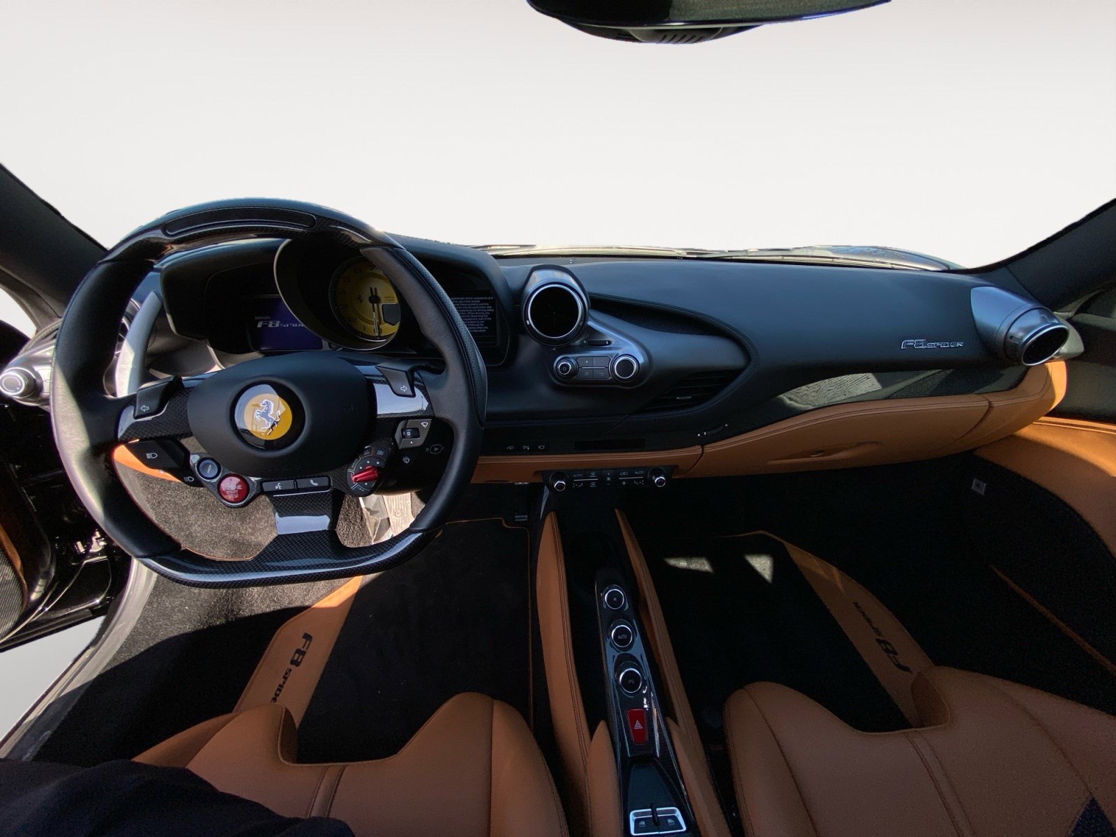 Used 2022 Ferrari F8 Tributo image 10