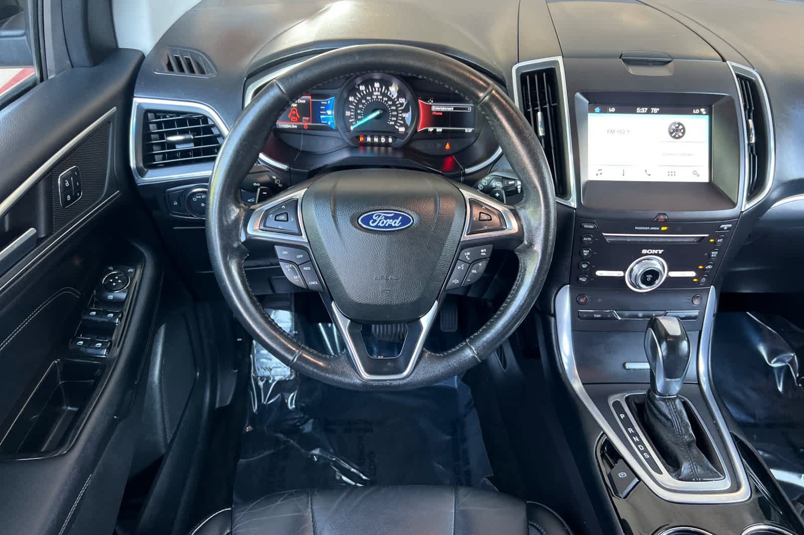 Used 2018 Ford Edge Titanium FWD image 15