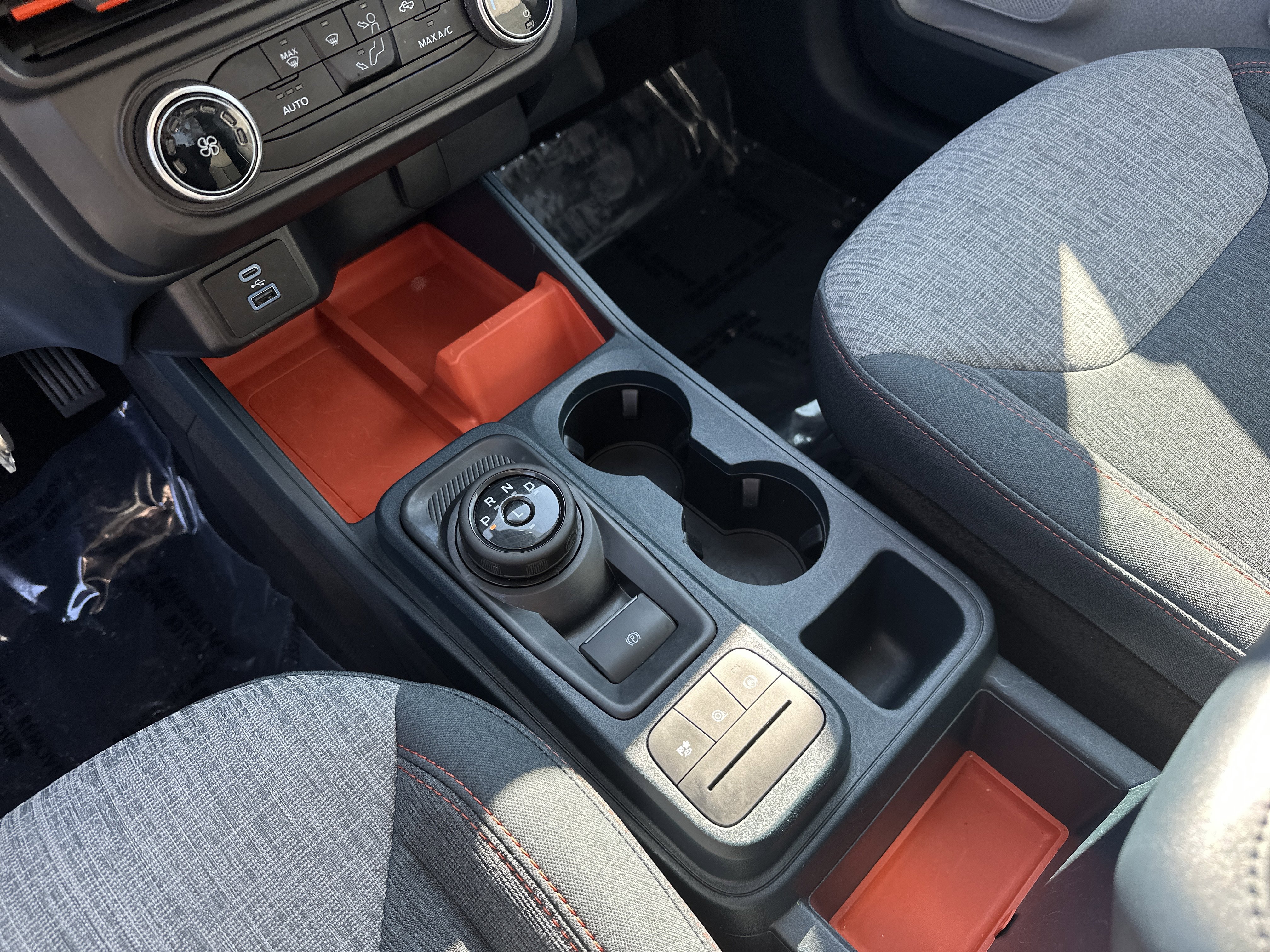 Used 2023 Ford Maverick XLT image 26