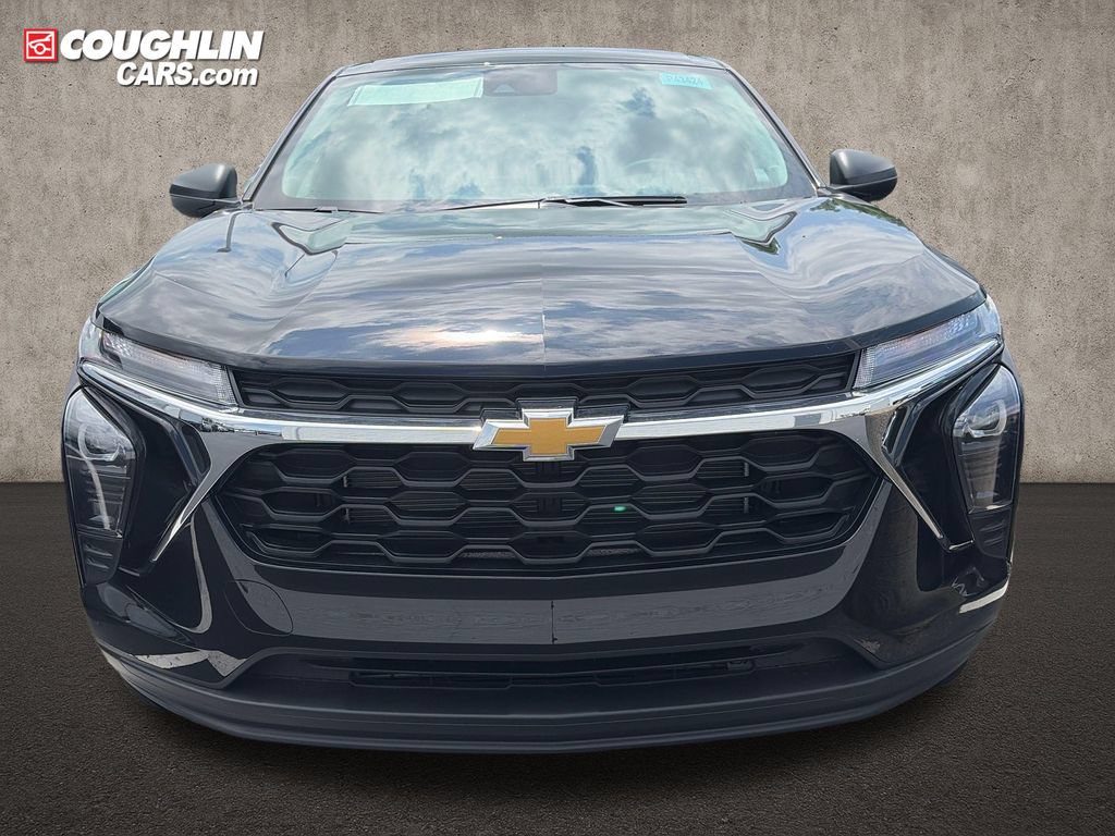 New 2026 Chevrolet Trax LS FWD video 2