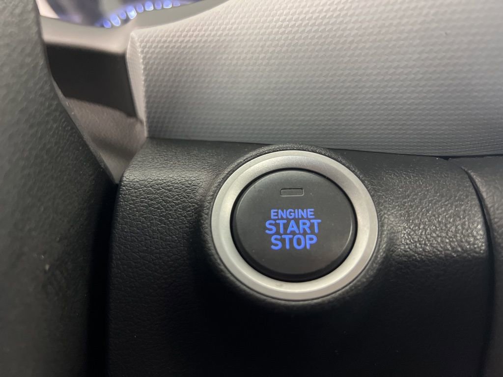 Used 2021 Hyundai Kona SEL w/ Cargo Package AWD/4WD image 28