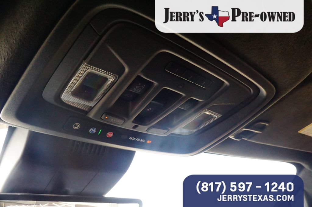 Used 2024 GMC Sierra 2500 Denali Ultimate AWD/4WD image 13