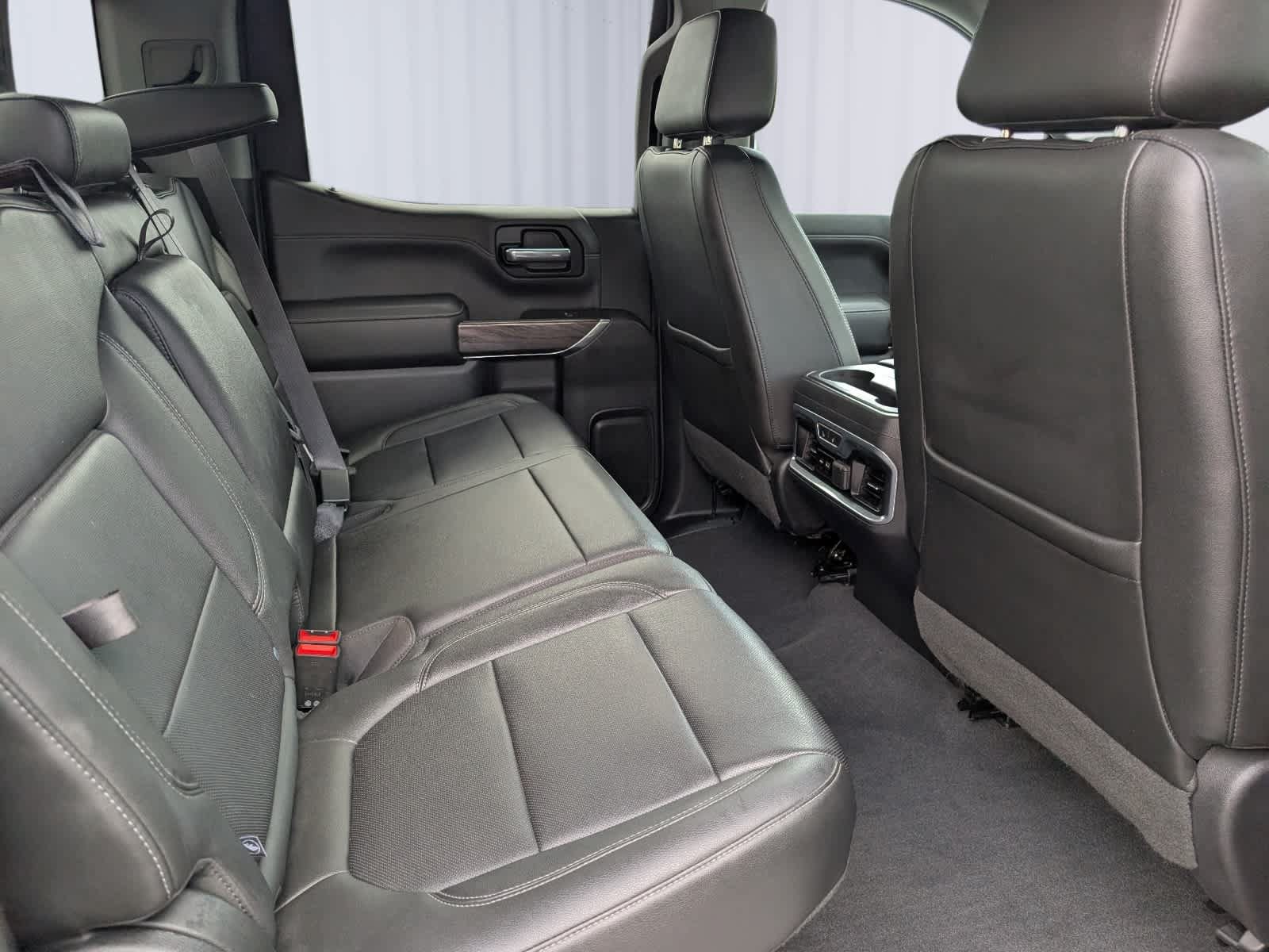 Used 2019 Chevrolet Silverado 1500 LTZ w/ LTZ Convenience Package AWD/4WD image 10