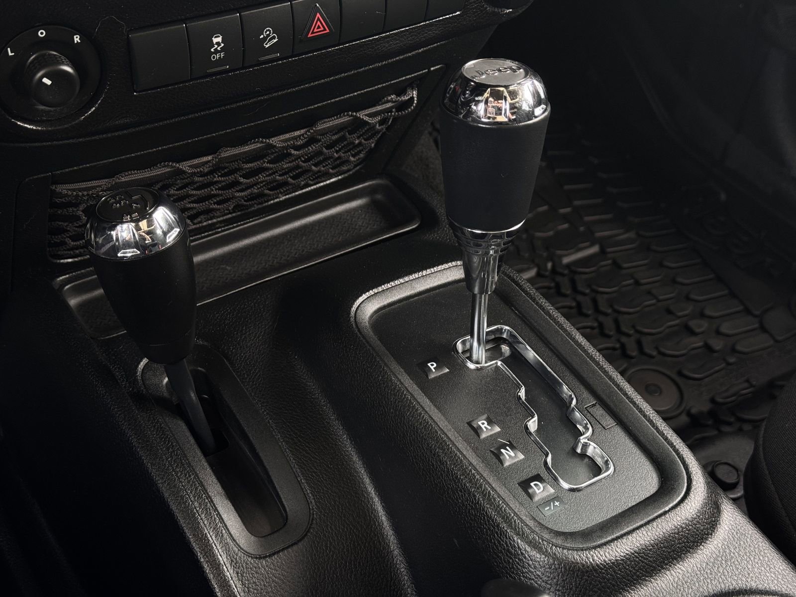 Used 2018 Jeep Wrangler Unlimited Sport S image 20