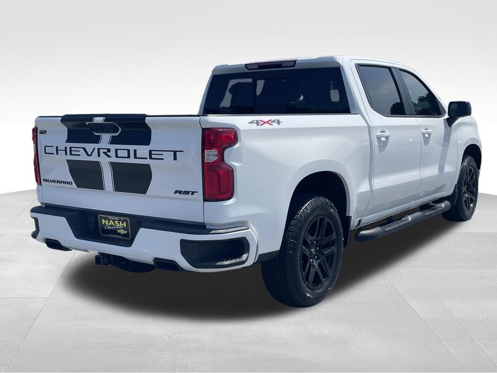 Used 2024 Chevrolet Silverado 1500 RST w/ Rally Edition AWD/4WD image 3