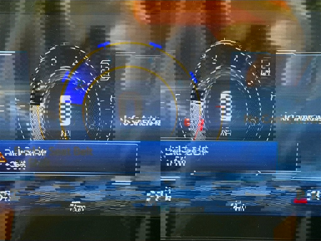 New 2025 Chevrolet Suburban Premier image 7