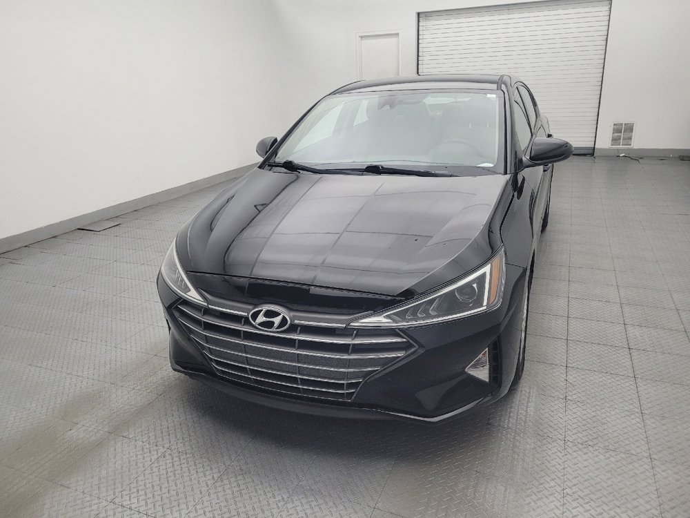 Used 2020 Hyundai Elantra SE FWD image 15